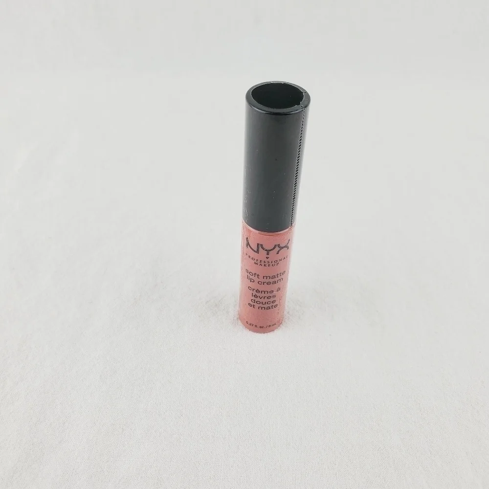 LAST ONE 🔥  NYX Soft matte lip cream SHADE SMLC59